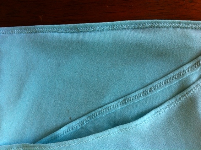 For elna SU devotees, I used cam 142 (stretch knit stitch)... this image shows the seam on the wrong and right side... pretty pleased